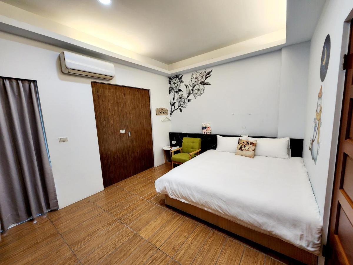 Tongxinyu Homestay 五結郷 エクステリア 写真
