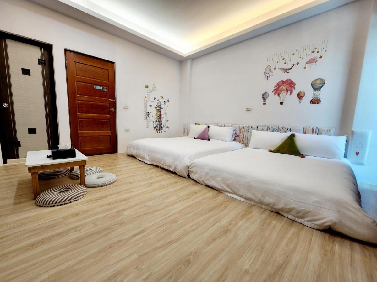 Tongxinyu Homestay 五結郷 エクステリア 写真