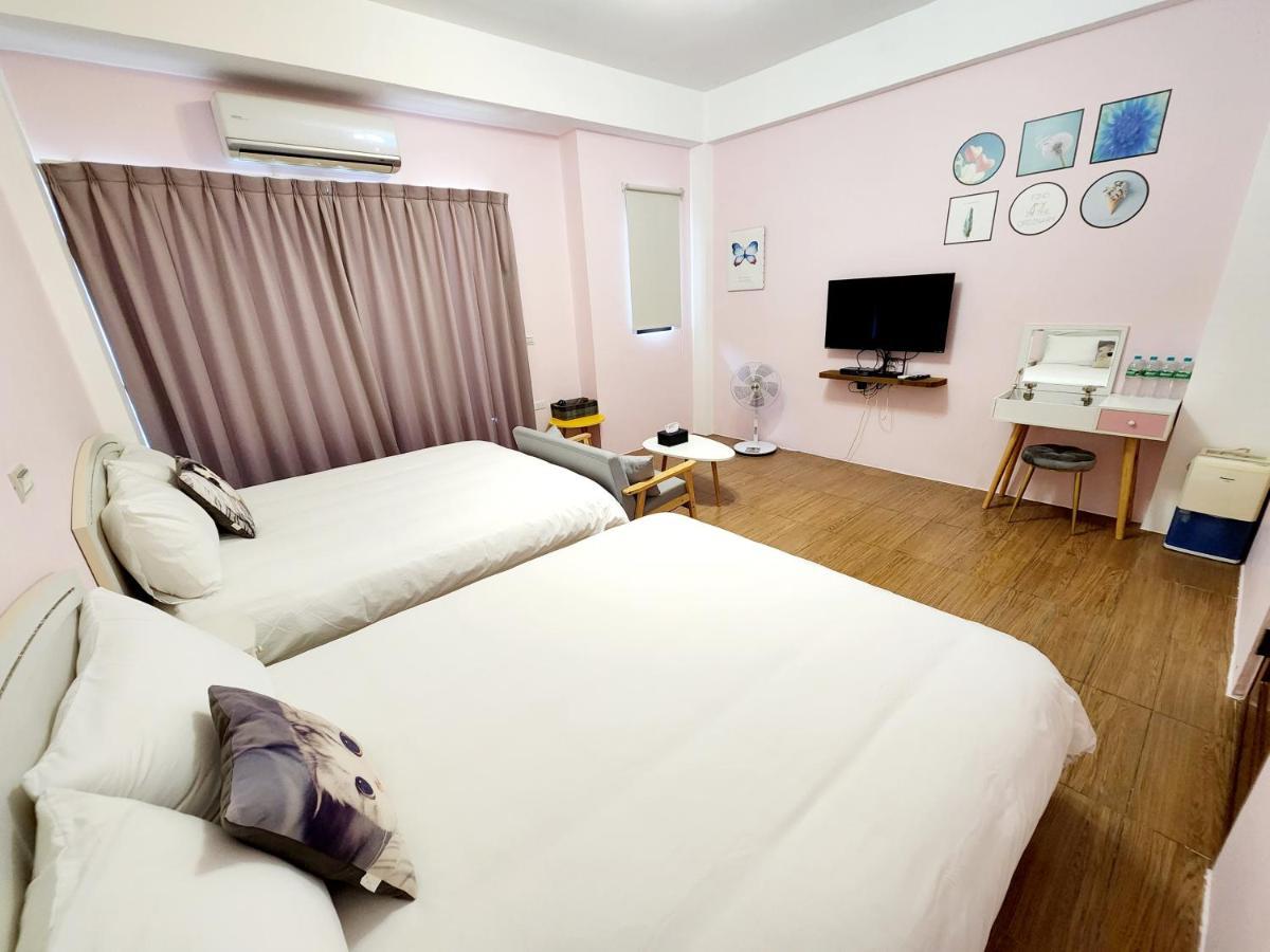 Tongxinyu Homestay 五結郷 エクステリア 写真