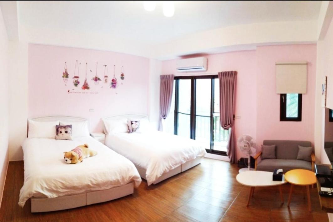 Tongxinyu Homestay 五結郷 エクステリア 写真