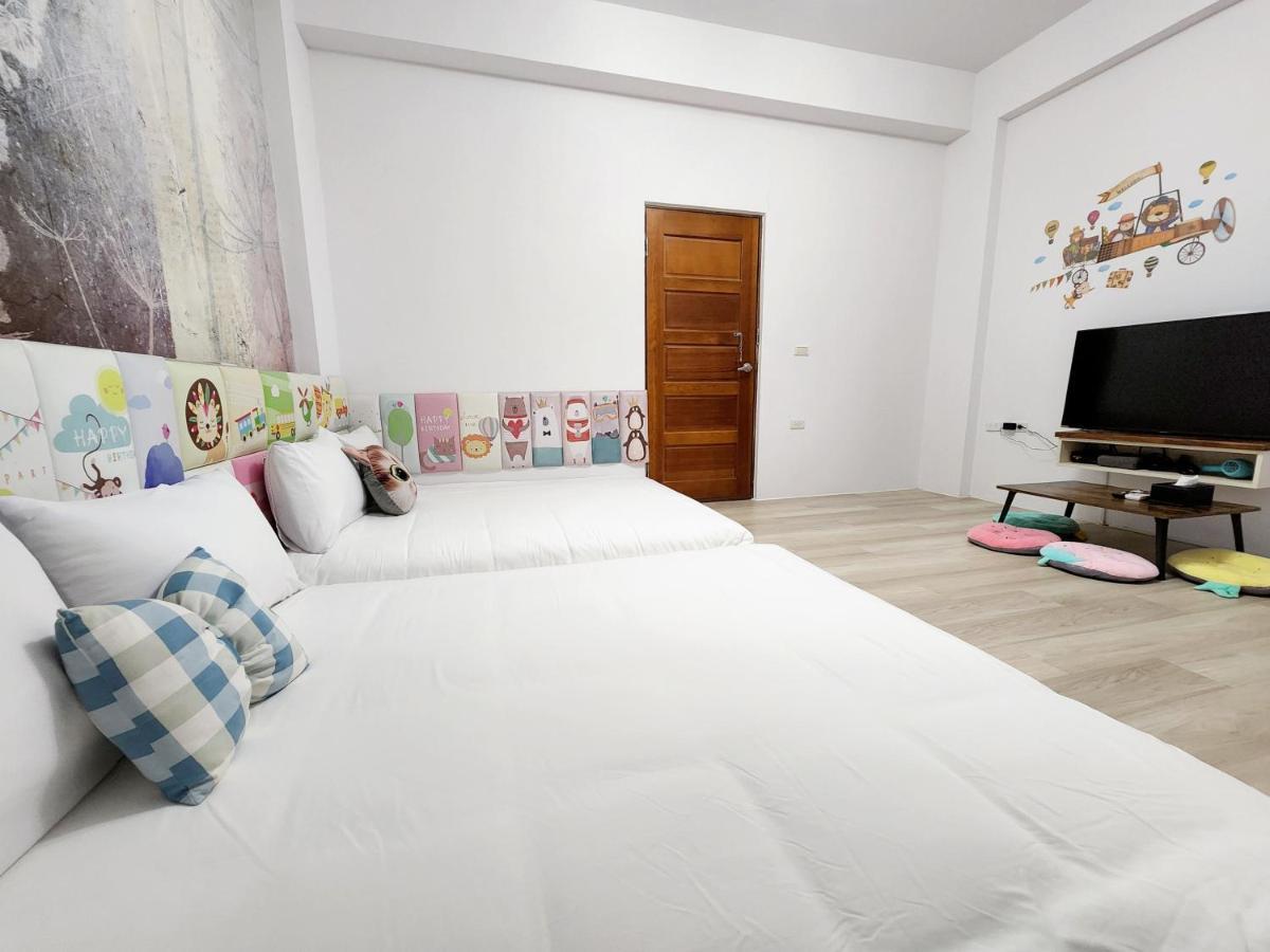 Tongxinyu Homestay 五結郷 エクステリア 写真